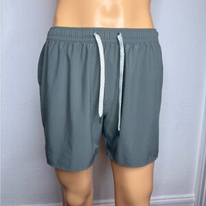 Vuori Course Run Shorts Mens Size L Lined Gray Lightweight Running Stretch V376